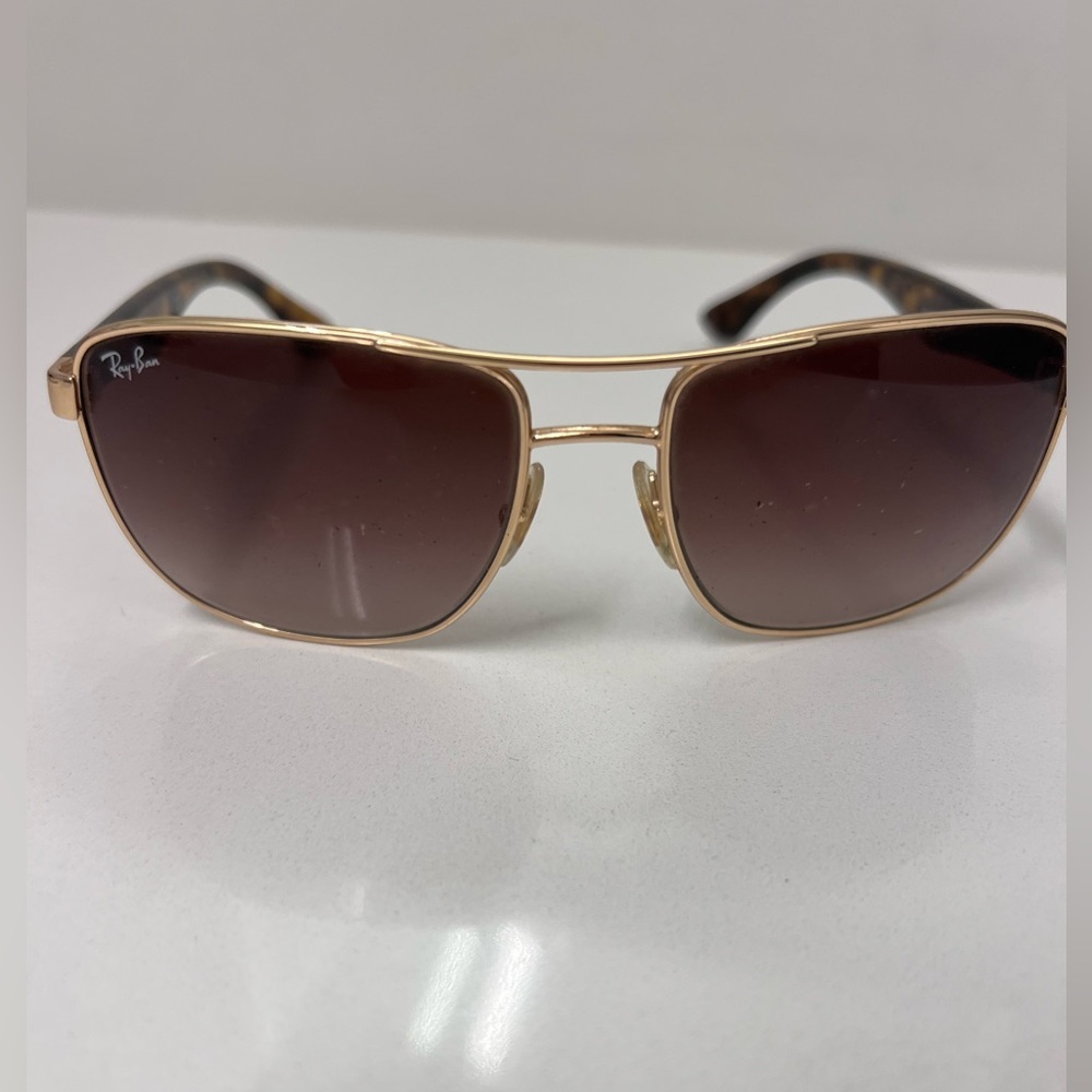 Rayban Arista Gold Sunglasses